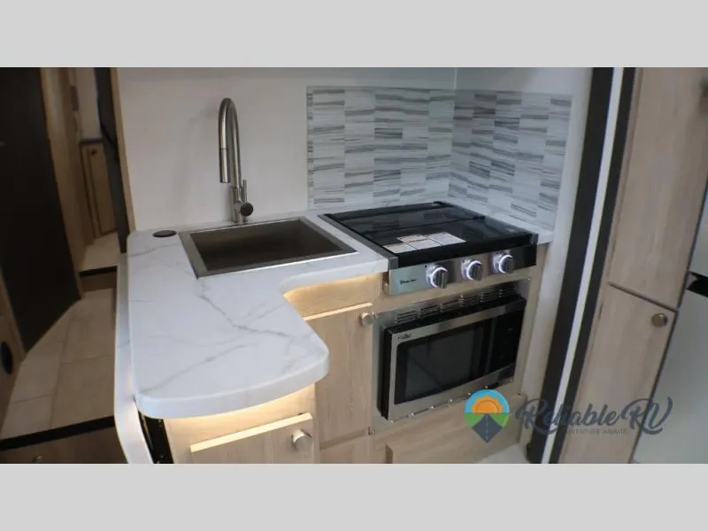 2026 Coachmen Leprechaun 260DS - Photo 3