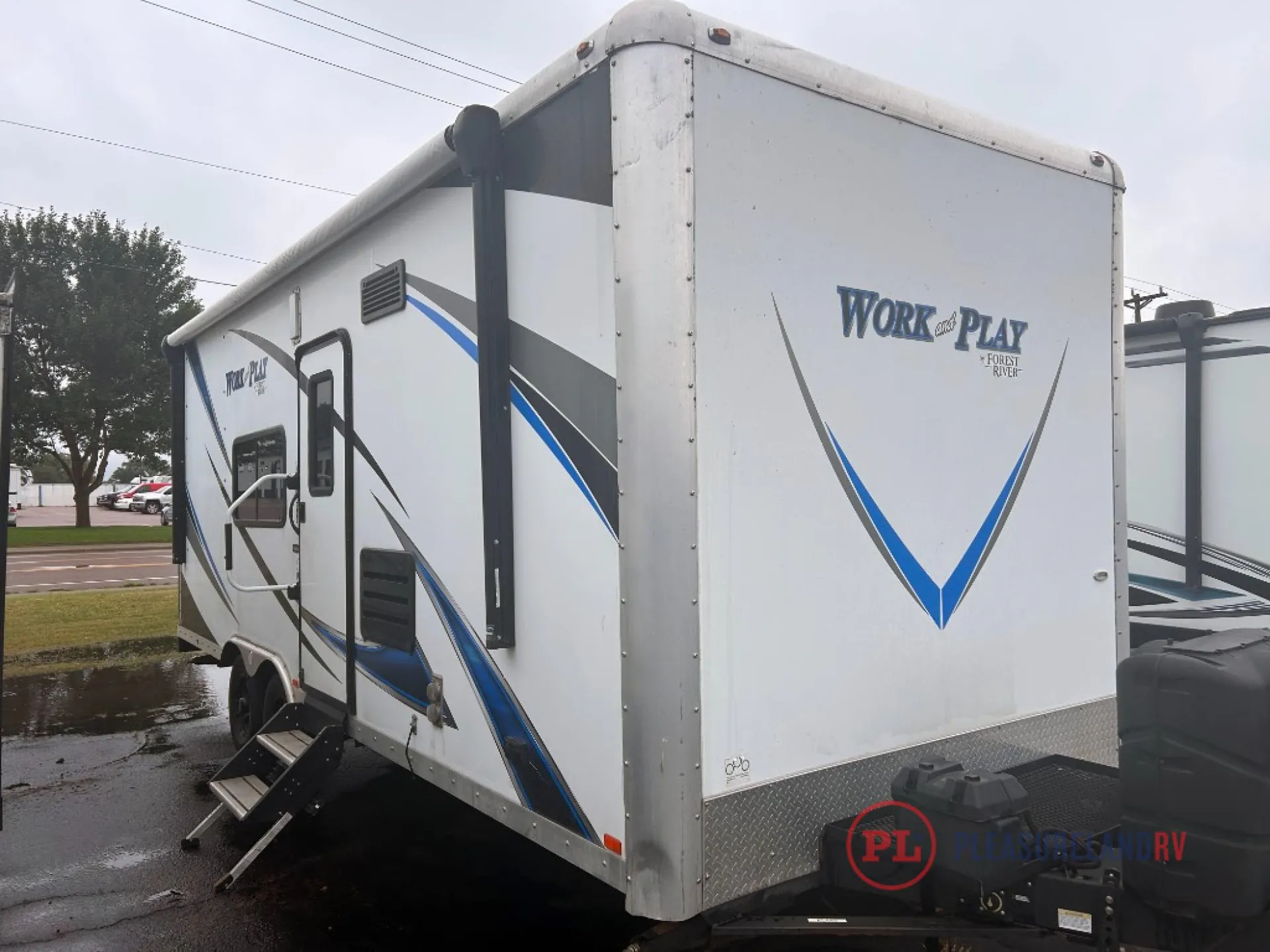 2018 Forest River Work and Play FRP 21SE - Photo 2