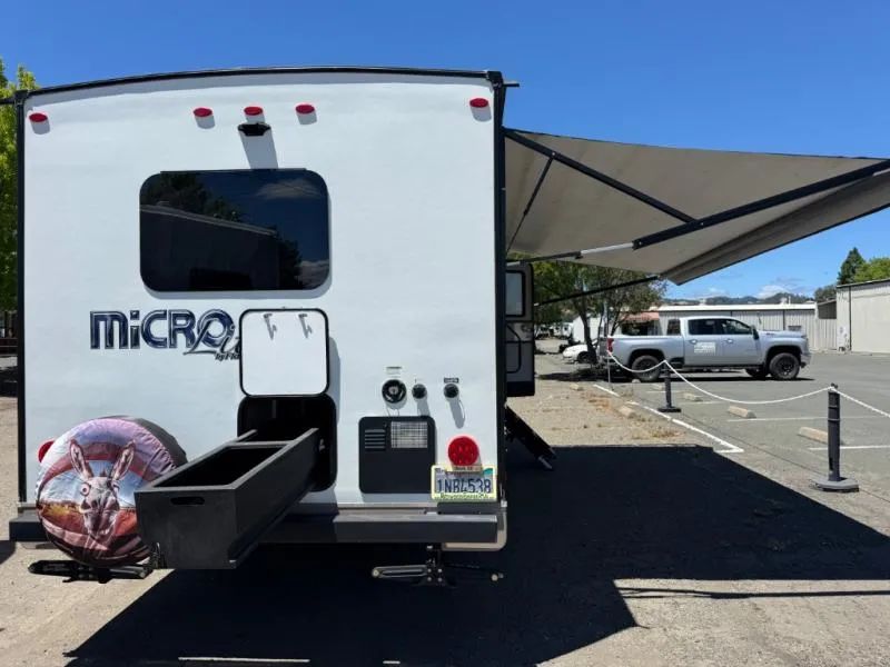 2019 Forest River Flagstaff Micro Lite 25FKS - Photo 4