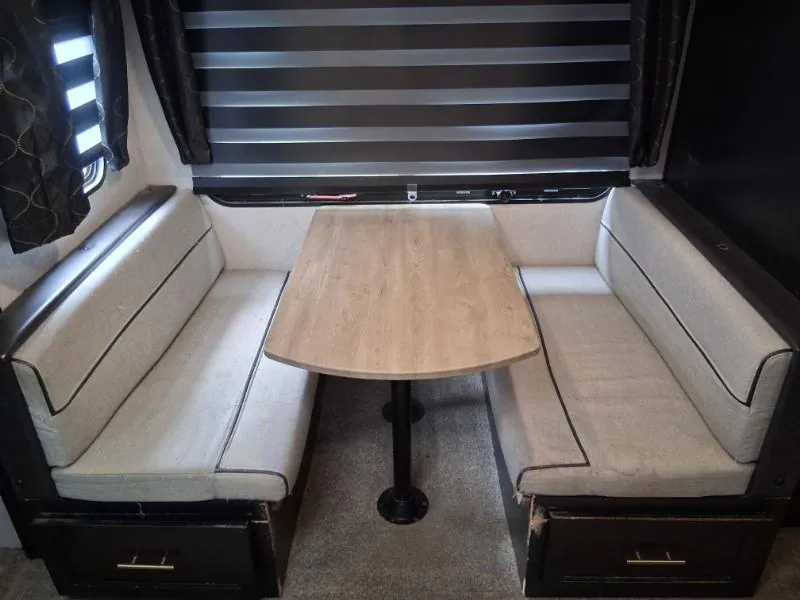 2022 Forest River Cherokee 306MM, Photos photo 12