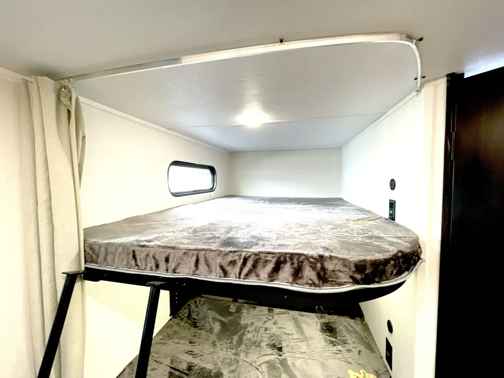 2026 Forest River Alpha Wolf 24TRUNK, Photos photo 20