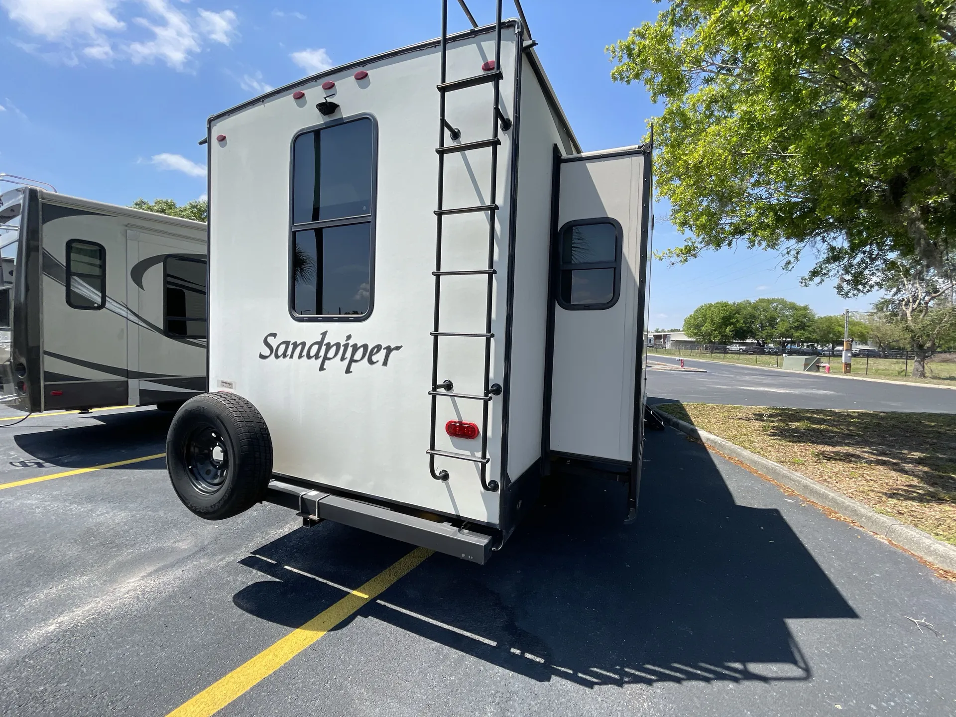2021 Forest River Sandpiper C-Class 3550FL — campside