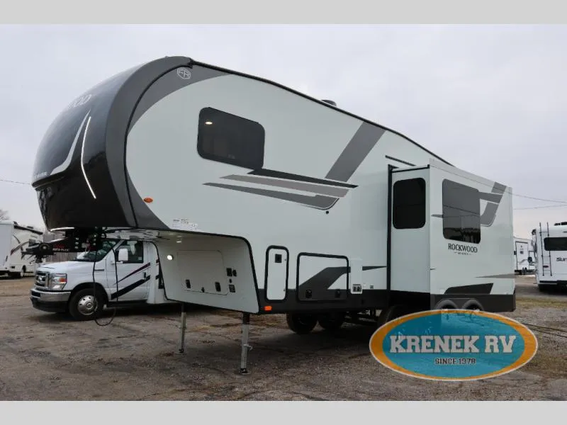 2026 Forest River Rockwood Signature R282RK - Photo 3