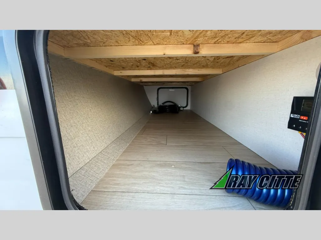 2027 Shasta RVs i-5 Edition 527BHS, Photos photo 51