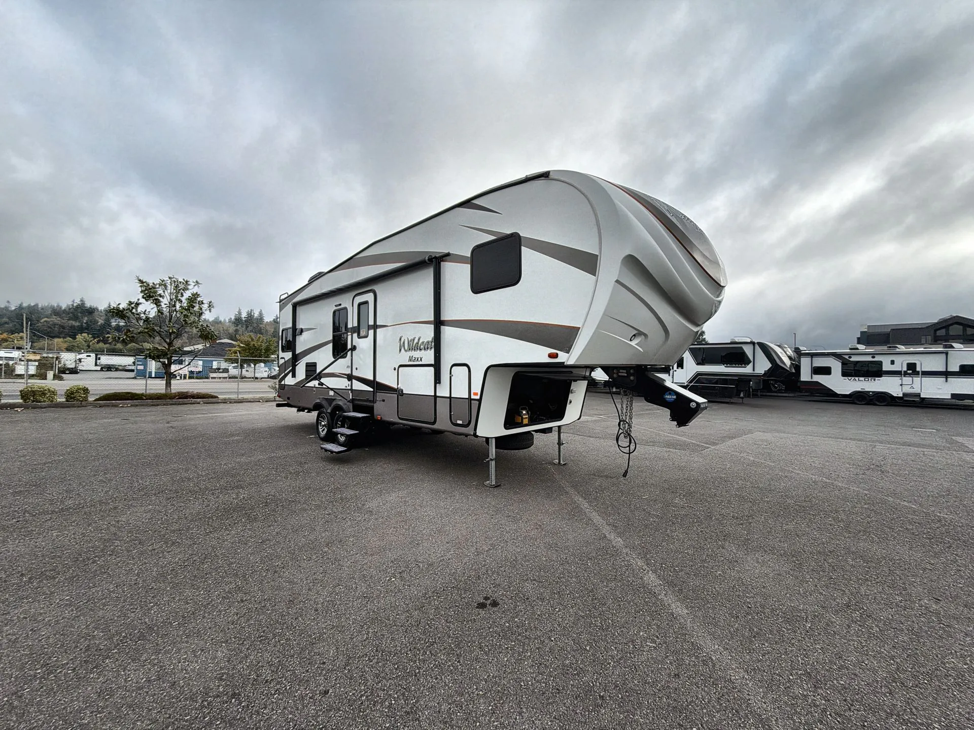 2017 Forest River Wildcat Maxx 262RGX - Photo 3