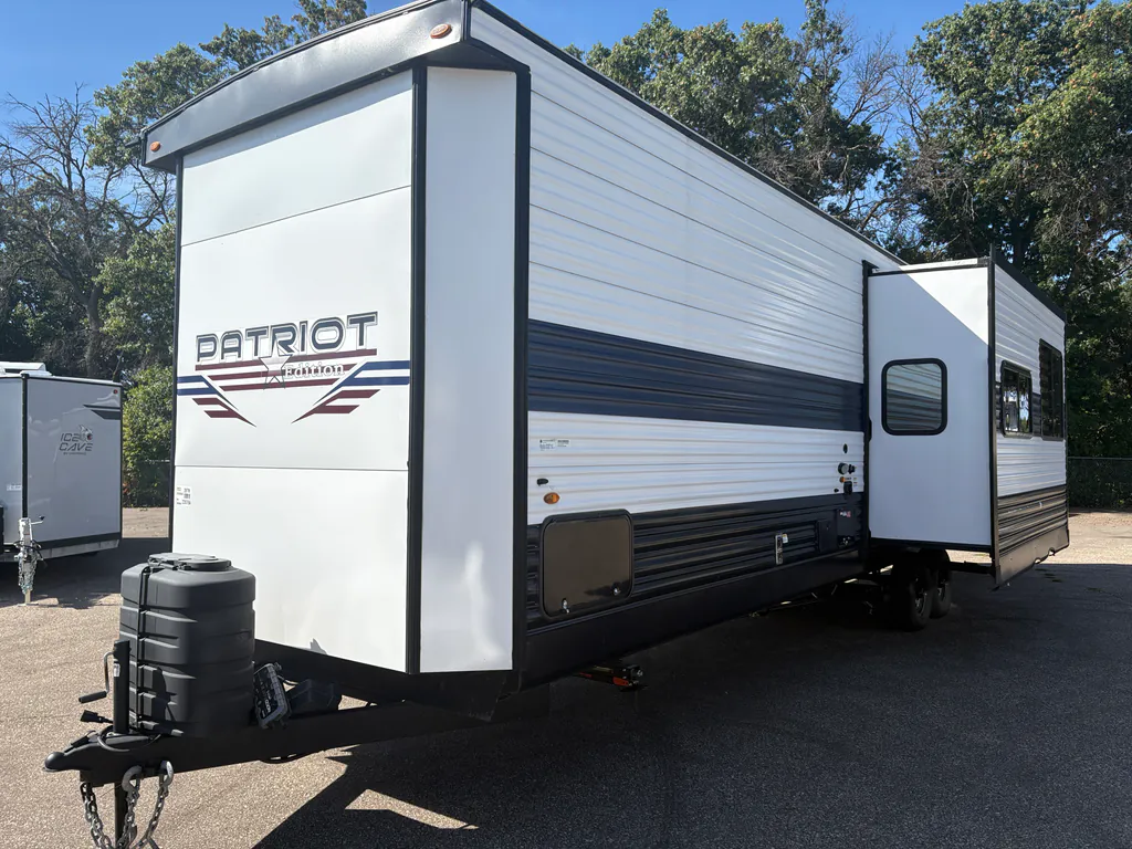 2023 Forest River Cherokee Timberwolf 39TN, Photos photo 5