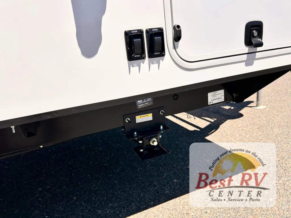 2027 Winnebago Micro Minnie 2108DS, Photos photo 65