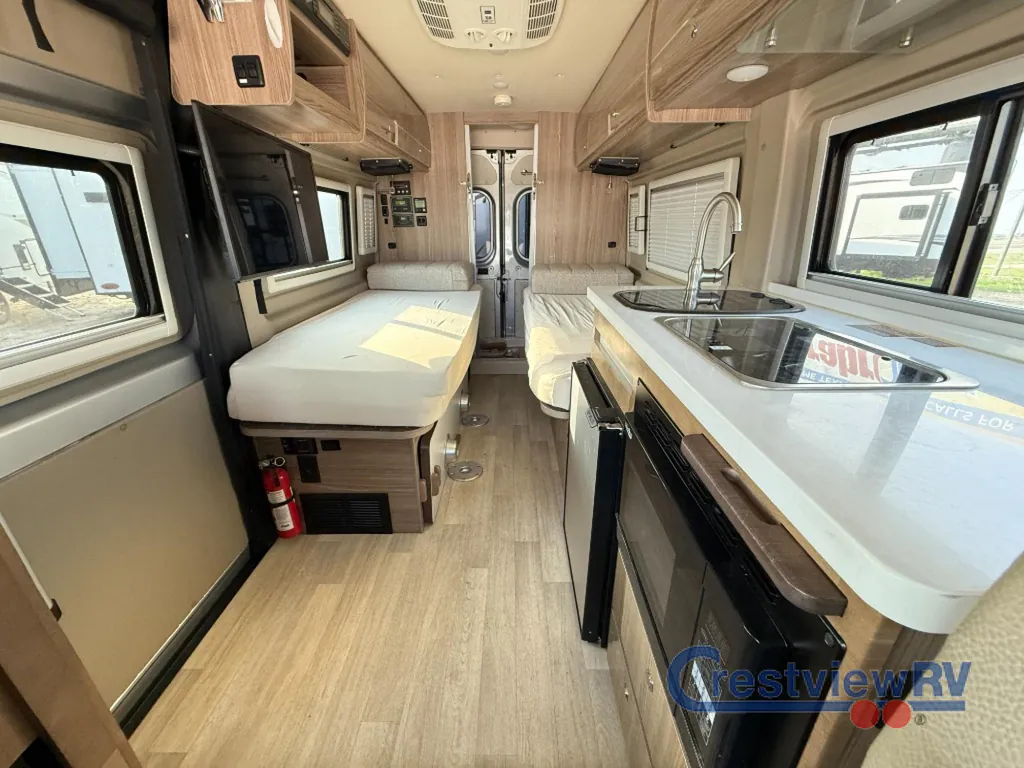 2020 Winnebago Travato 59KL, Photos photo 5