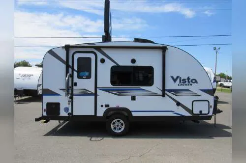2025 Gulf Stream Vista Cruiser 17SCD - Photo 2