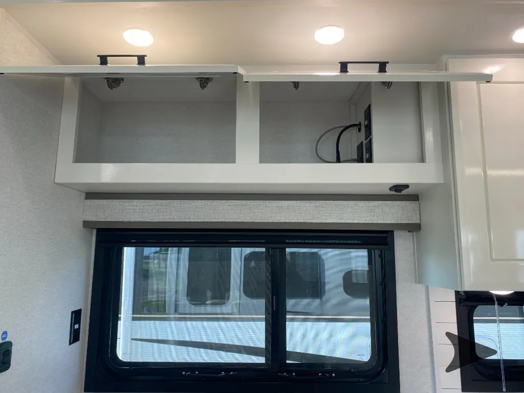 2027 Jayco Pinnacle 32RLTS, Photos photo 13