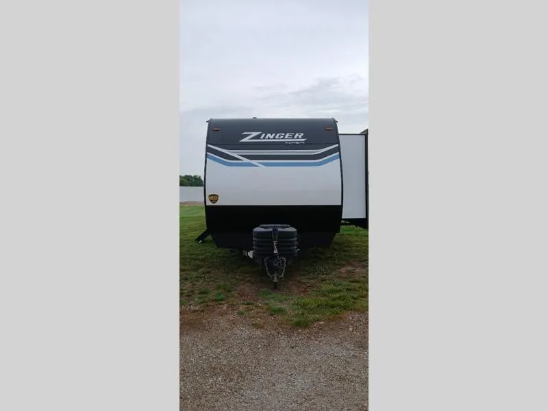 2024 CrossRoads Zinger ZR340BH - Photo 4