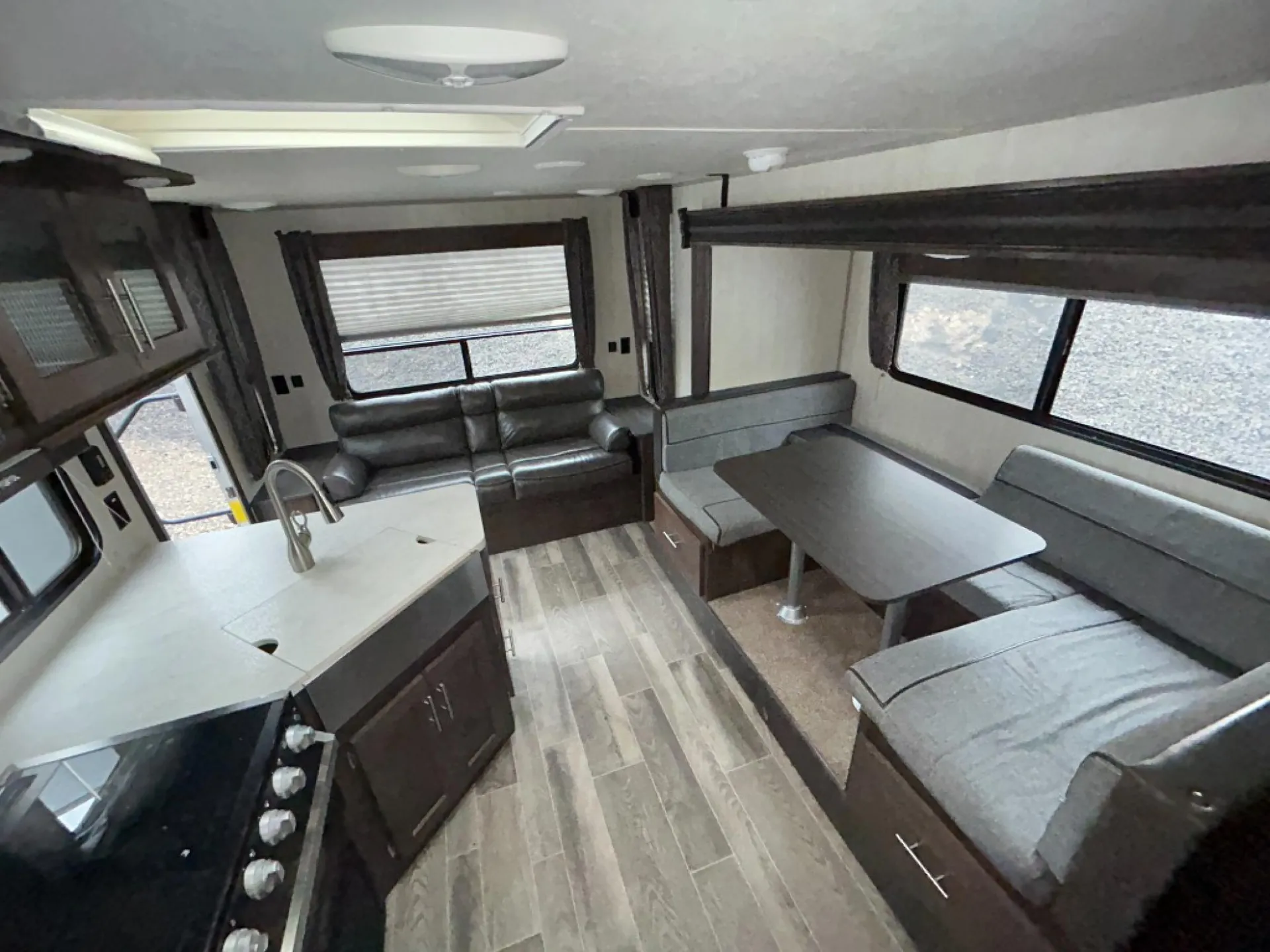 2020 Forest River Cherokee Grey Wolf 23MK — Photo 6