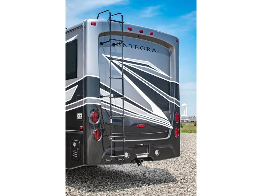 2027 Entegra Coach Emblem 36U, Photos photo 44