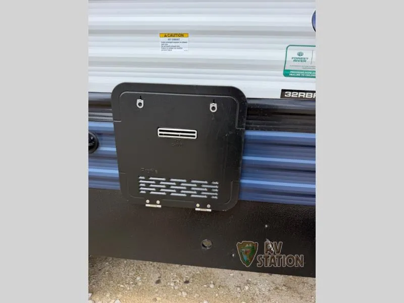 2026 Forest River Puma 32RBFQ - Photo 3