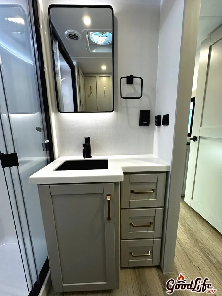 2026 Brinkley Model Z 3515, Photos photo 82