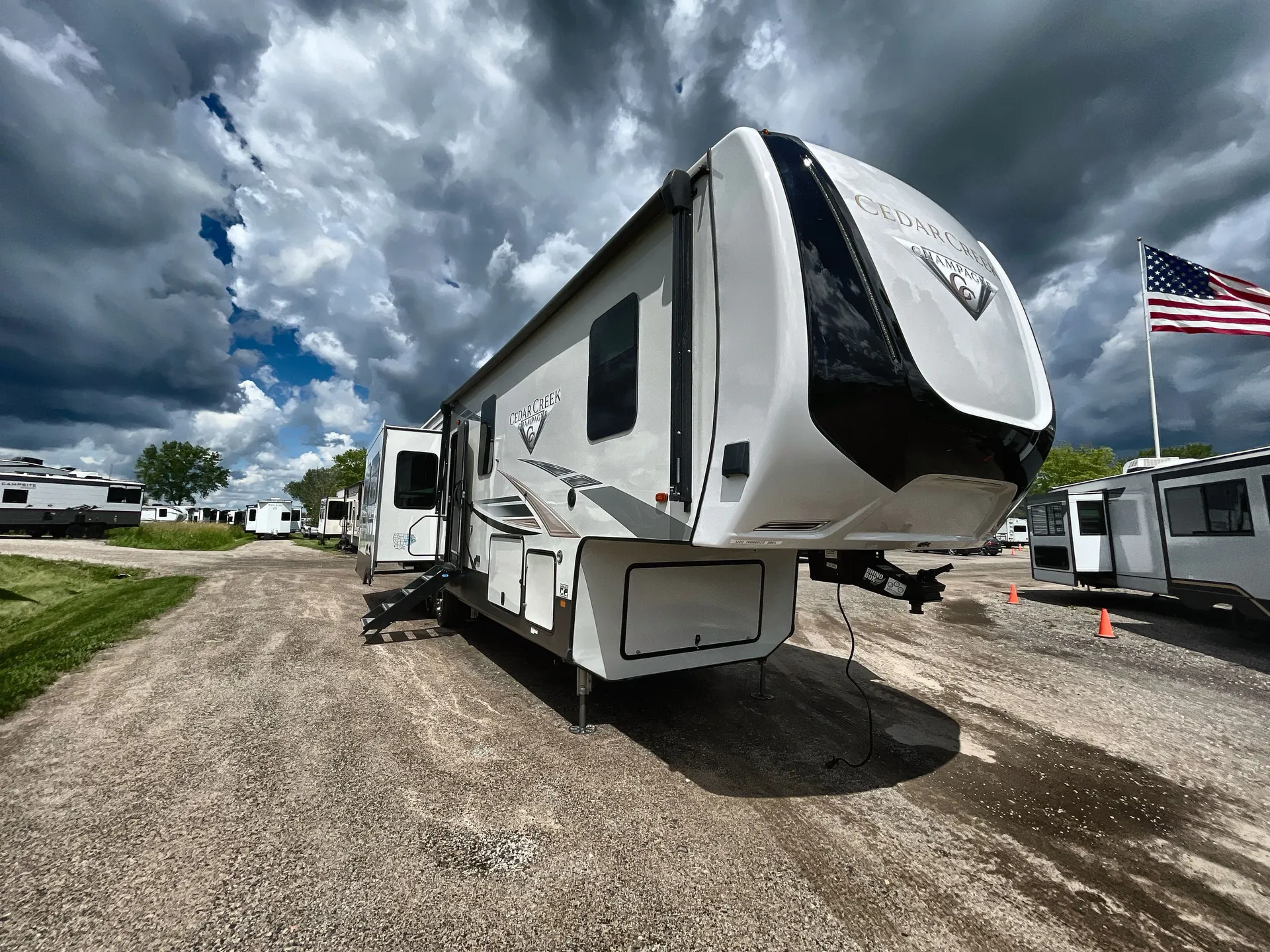 2022 Forest River Cedar Creek Champagne Edition 38EL