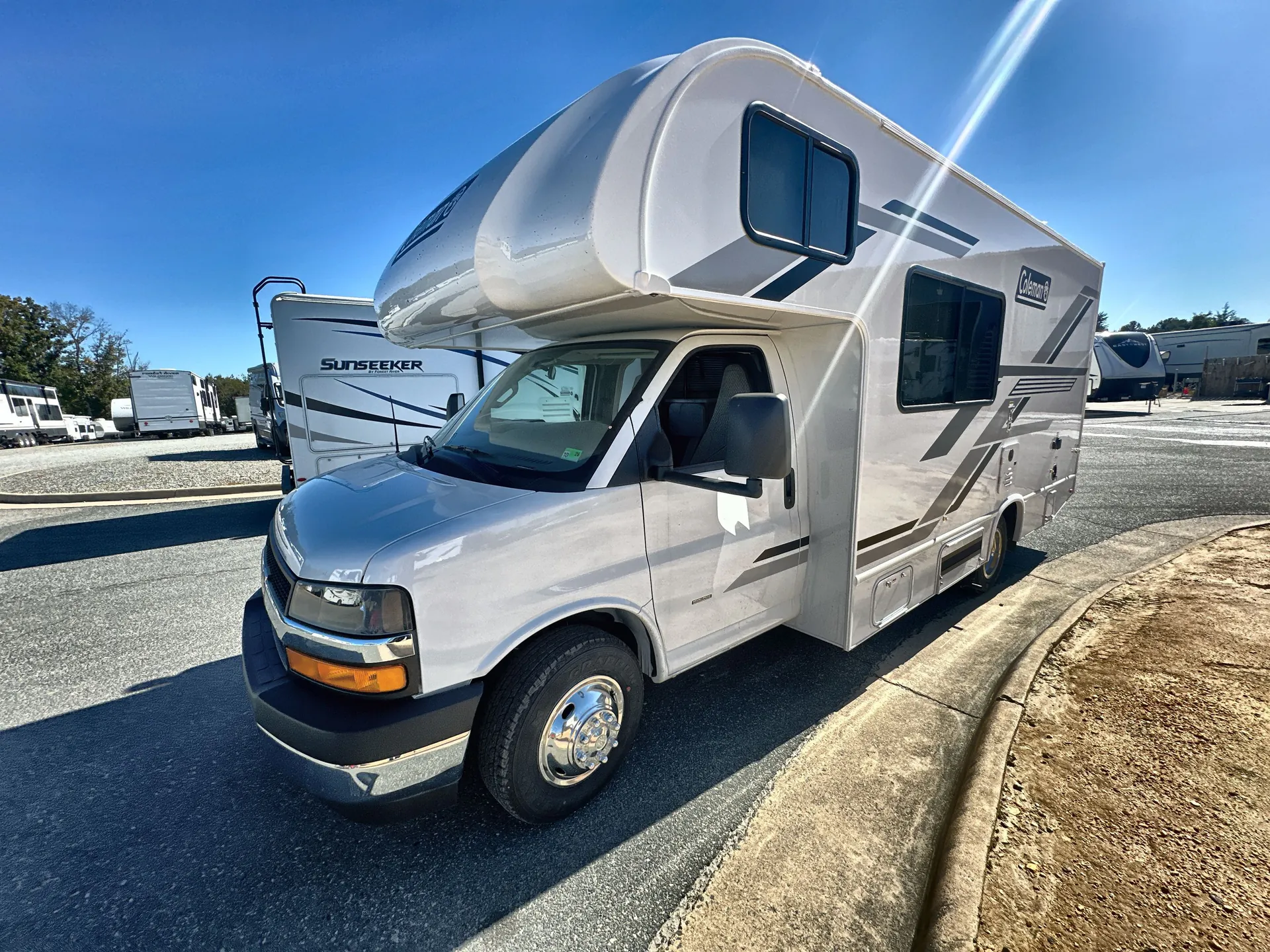 2026 Thor Motor Coach Coleman 21EZ - Photo 4
