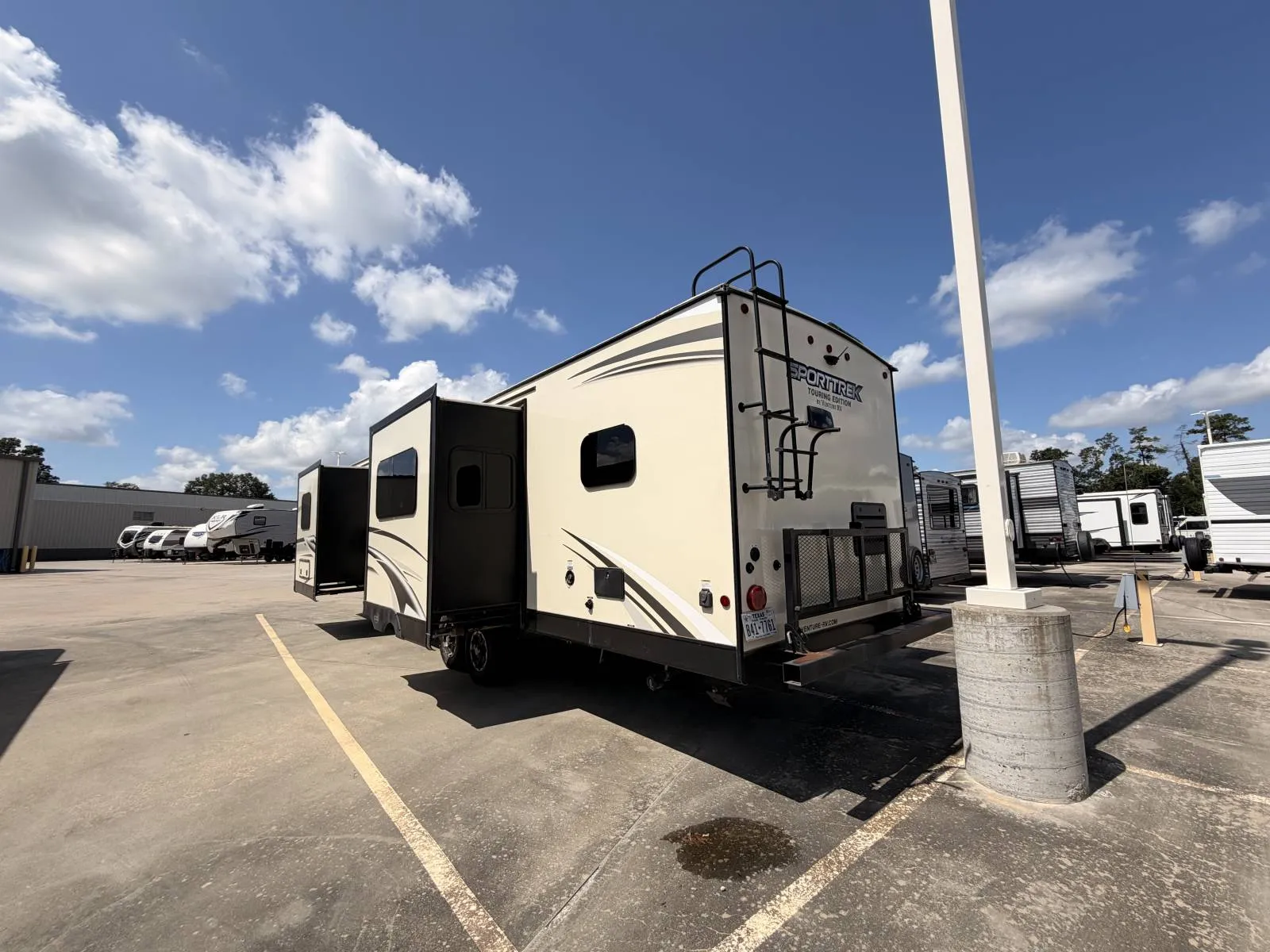 2021 Venture Rv SPORTTREK TOURING 336VRK - Photo 2
