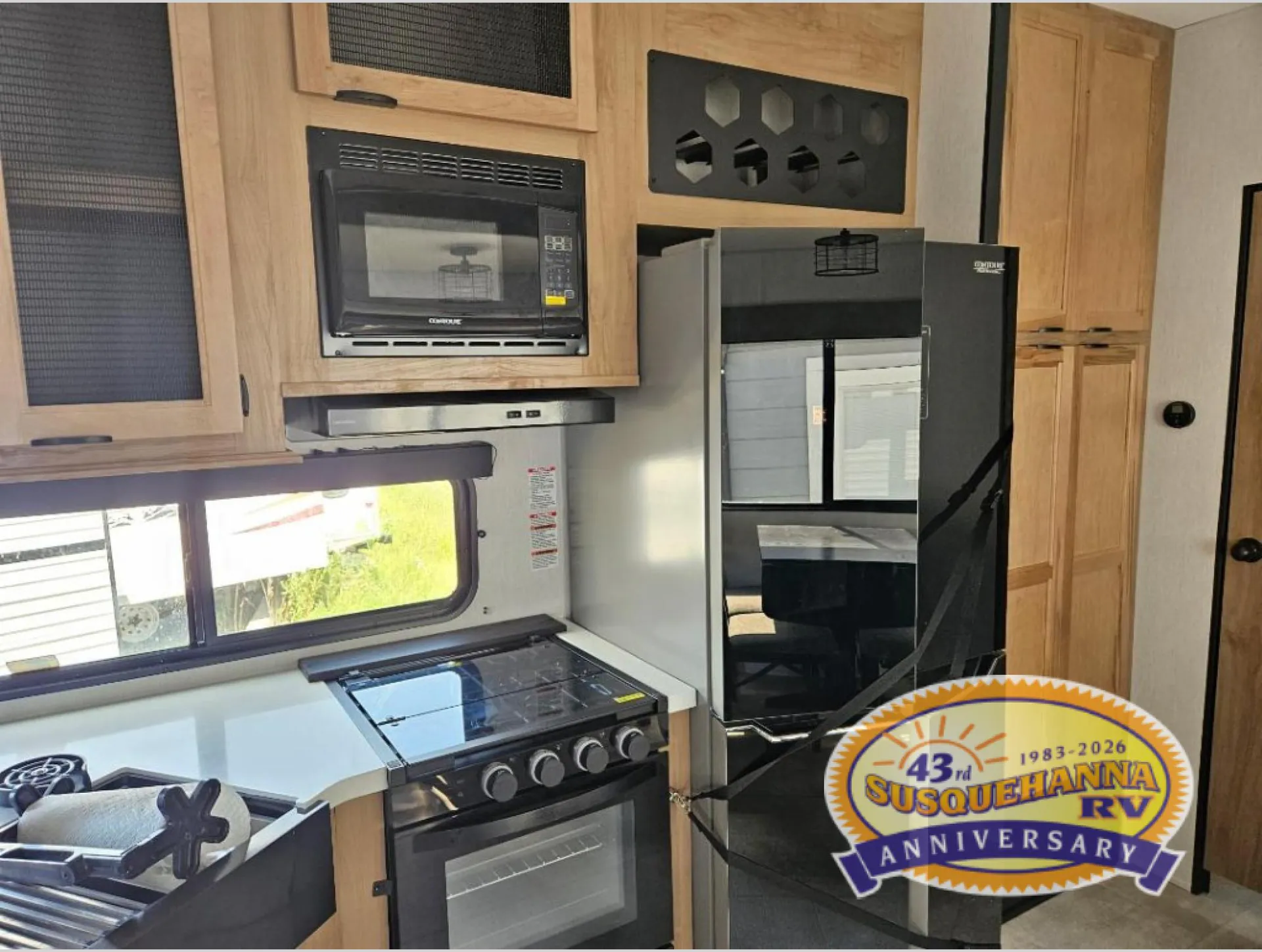 2024 Forest River Cherokee Timberwolf 39HBA - Photo 4