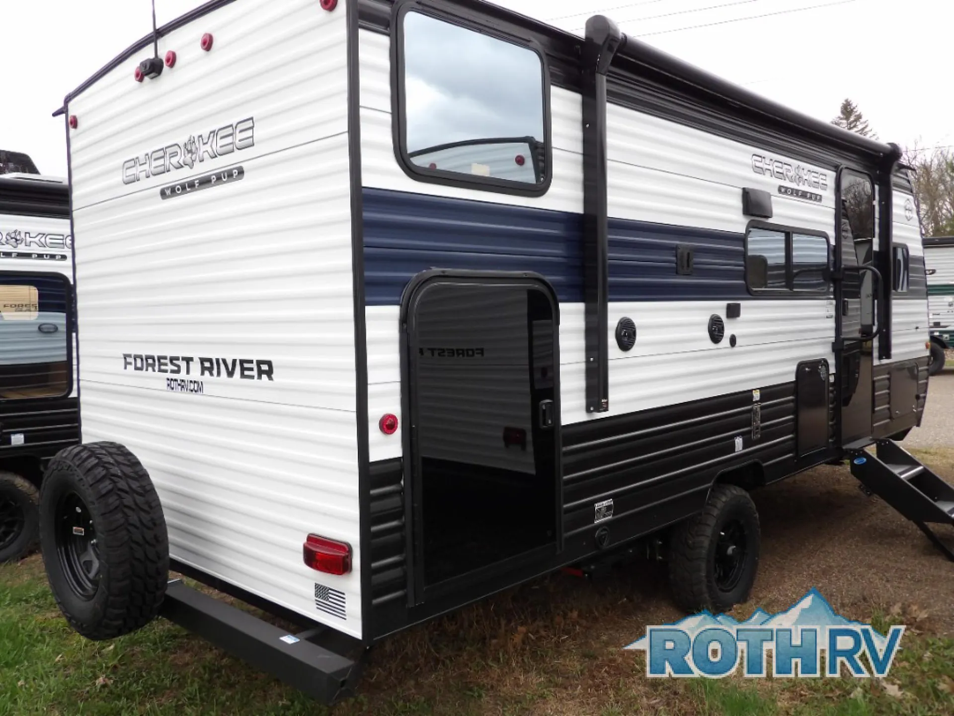 2026 Forest River Cherokee Wolf Pup 17JW - Photo 3