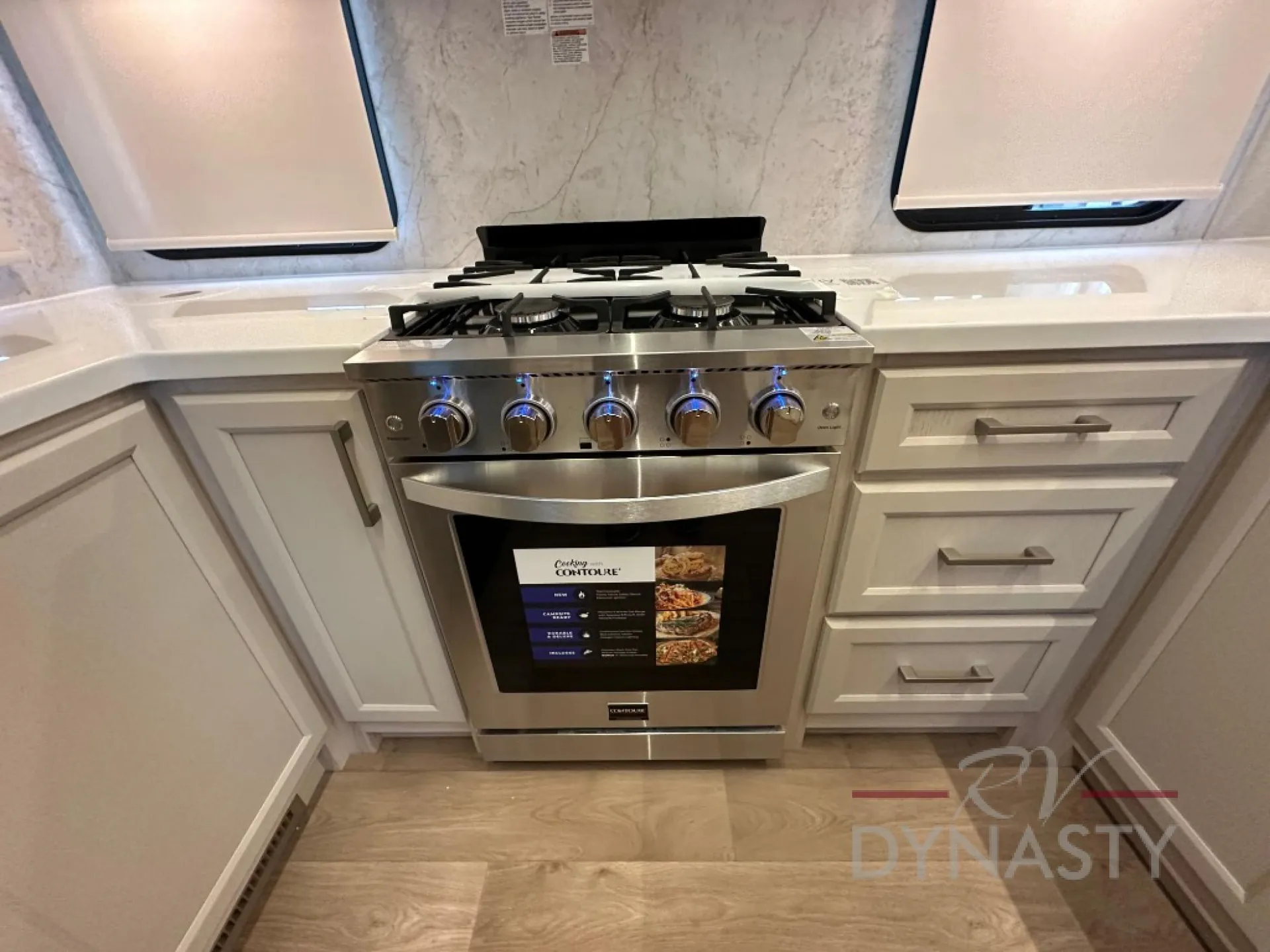 2026 Palomino Columbus 384RKH - Photo 3