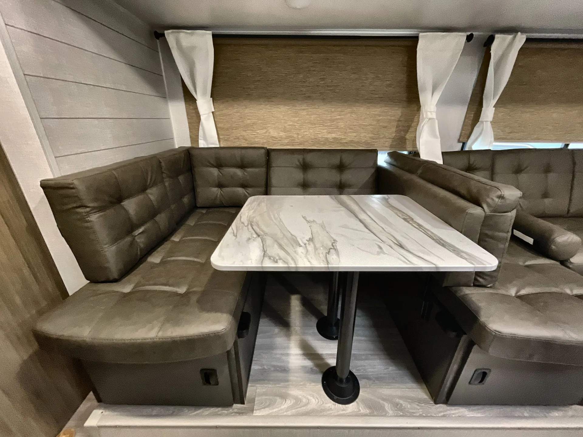 2027 Forest River Salem Cruise Lite 28VBXL — fridge open