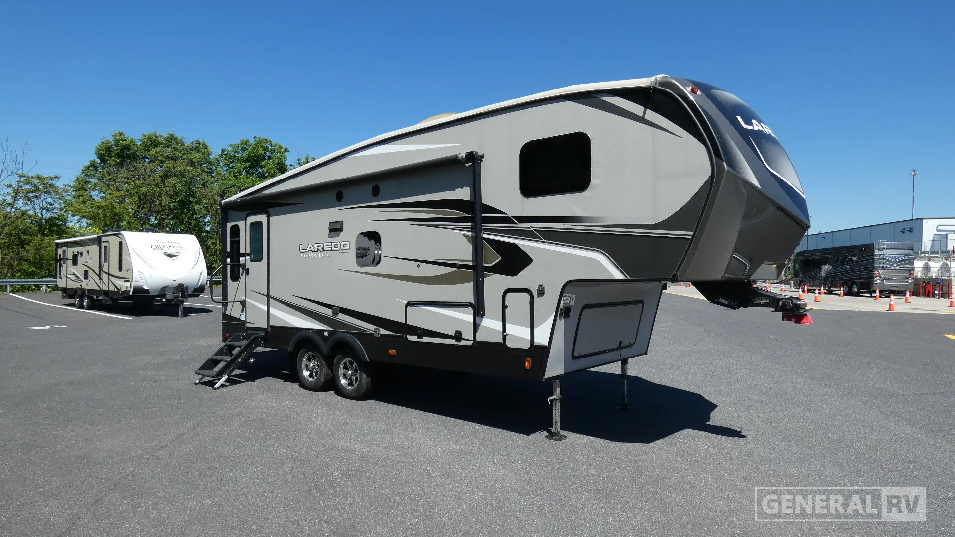 2020 Keystone Laredo Super Lite 255SRL - Photo 2