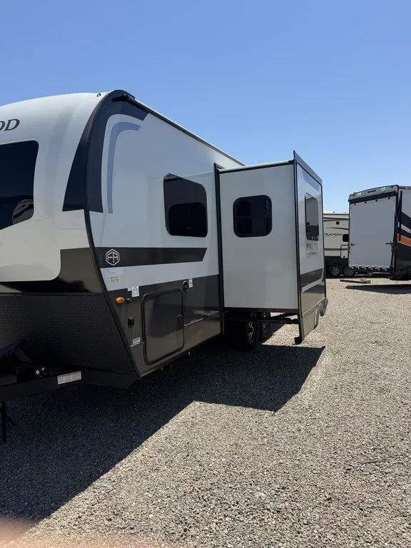 2026 Forest River Rockwood Mini Lite 2205S - Photo 4