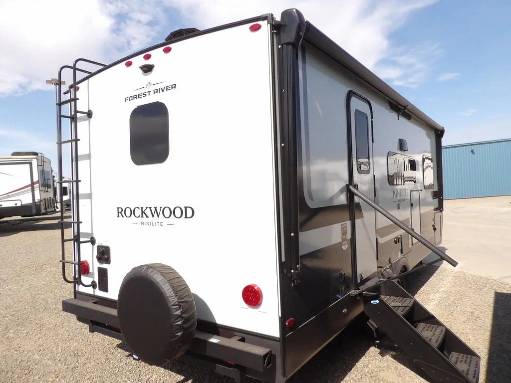 2027 Forest River Rockwood Mini Lite 2525S - Photo 4