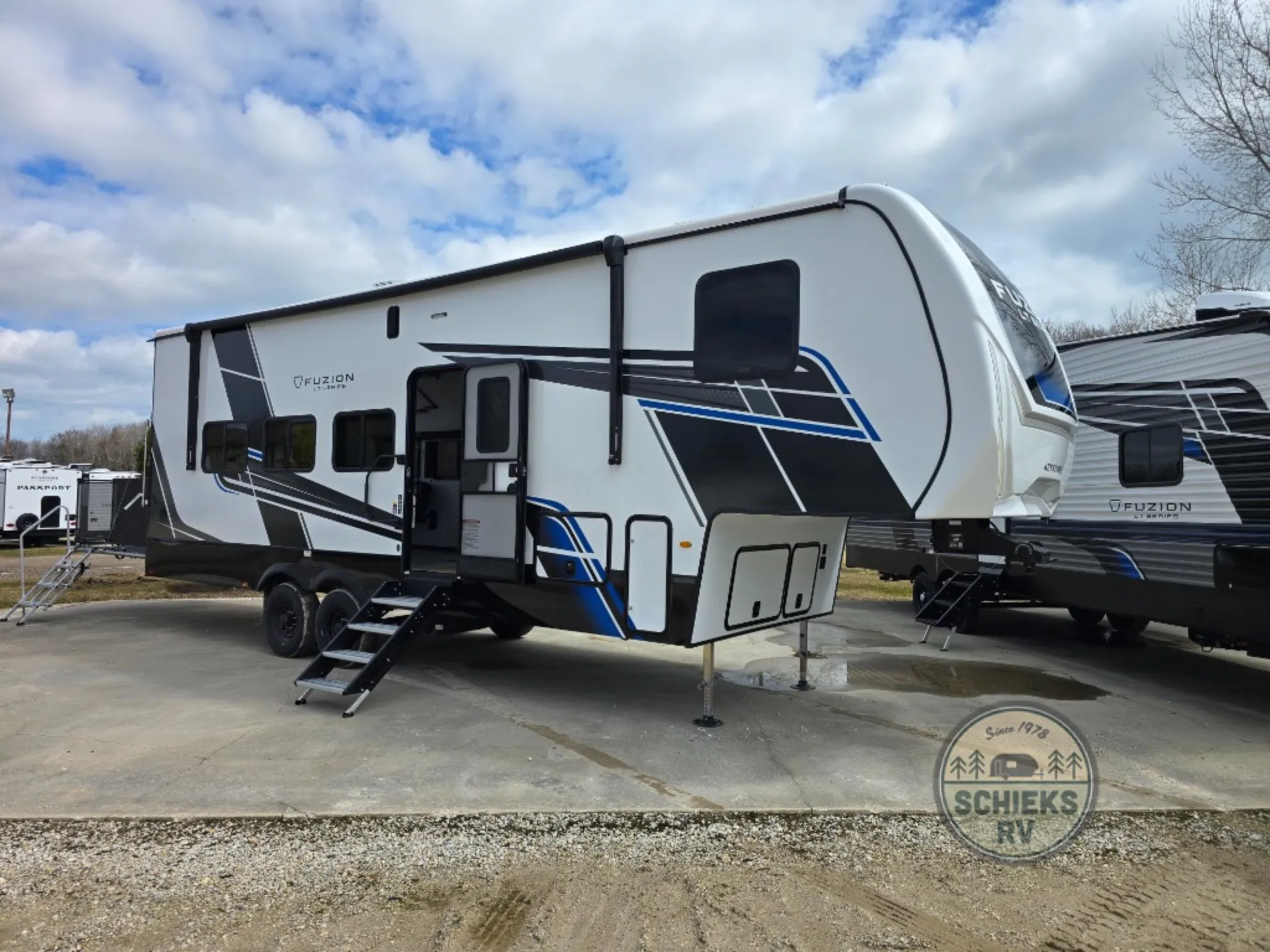 2026 Keystone Fuzion Impact Edition 321LT - Photo 3