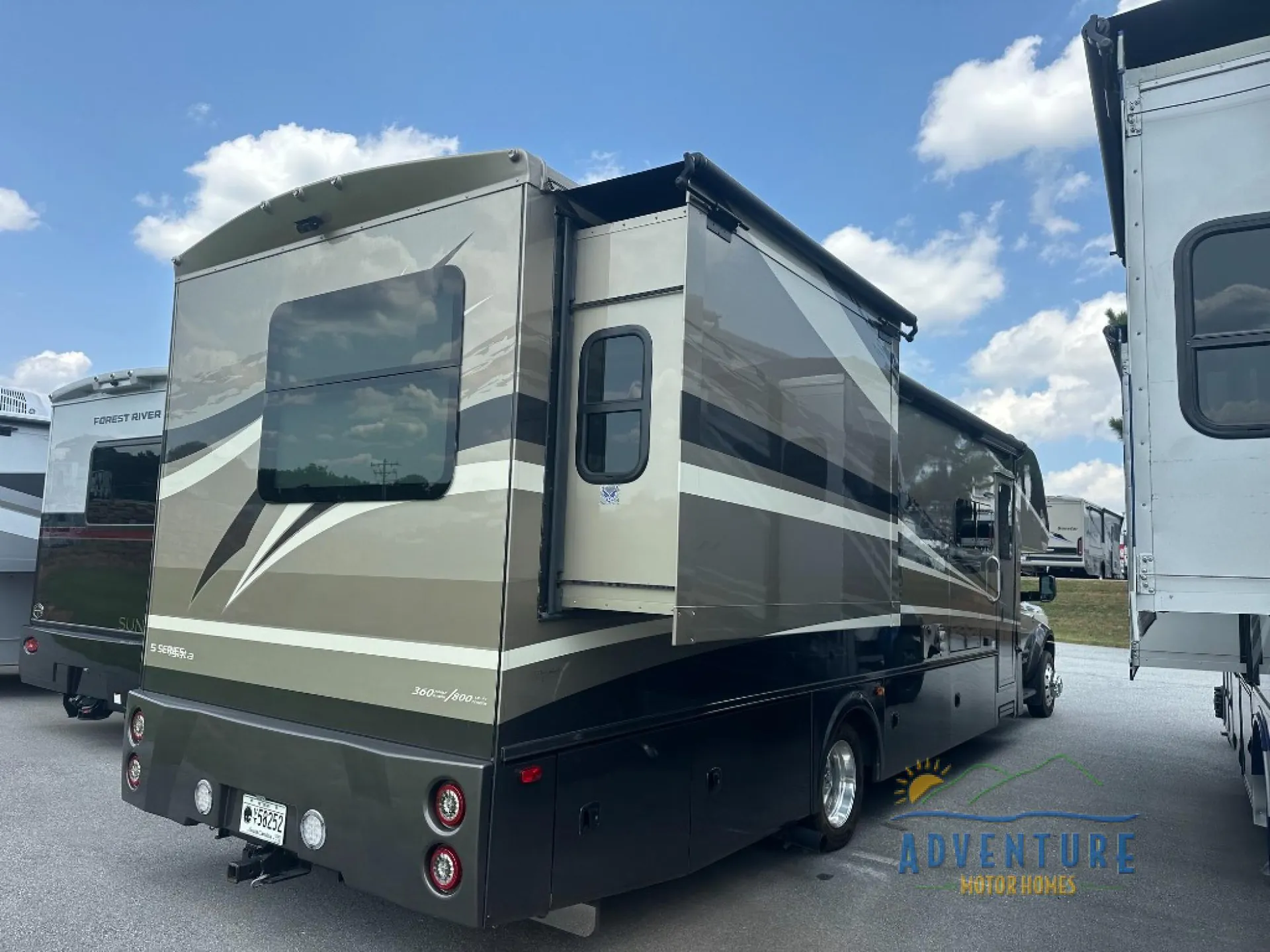 2024 Dynamax Corp Isata 5 34DS - Photo 3