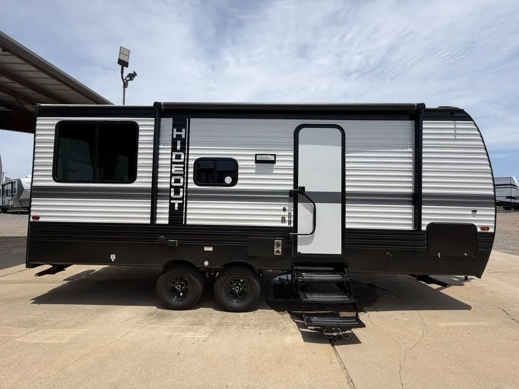 2025 Keystone Hideout Sport Double 200RL - Photo 2