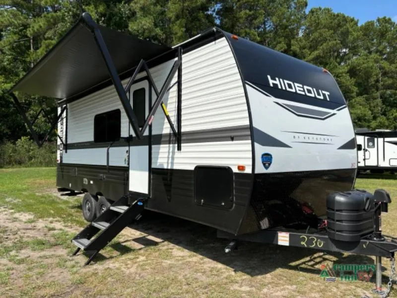 2025 Keystone Hideout 224ML - Photo 2