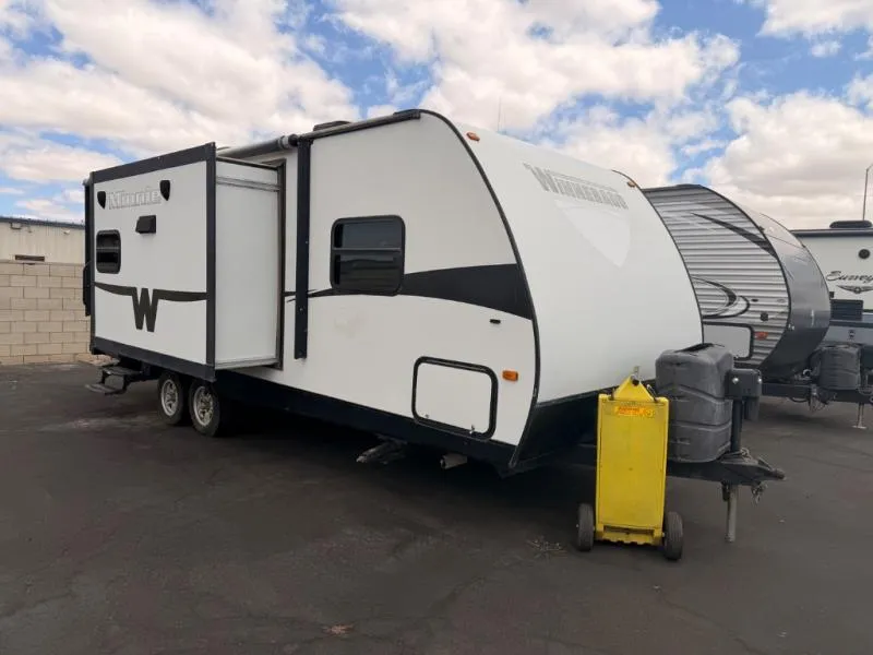 2015 Winnebago winnebago 2351DKS - Main photo