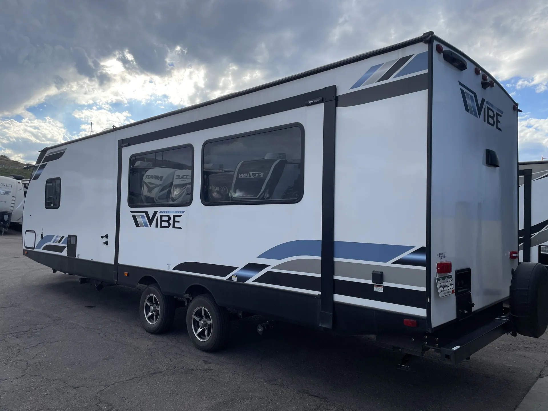2023 Forest River Vibe 26RK — campside