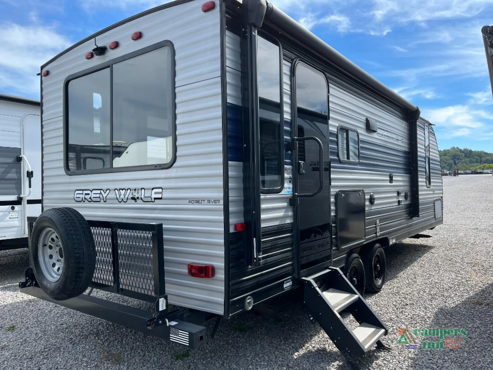 2021 Forest River Cherokee Grey Wolf 23MK — Photo 6