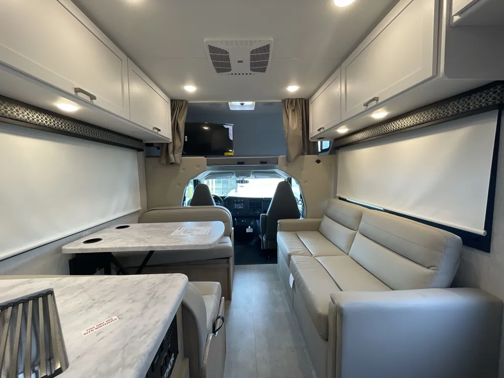2026 Thor Motor Coach Freedom Elite 28HZ, Photos photo 5