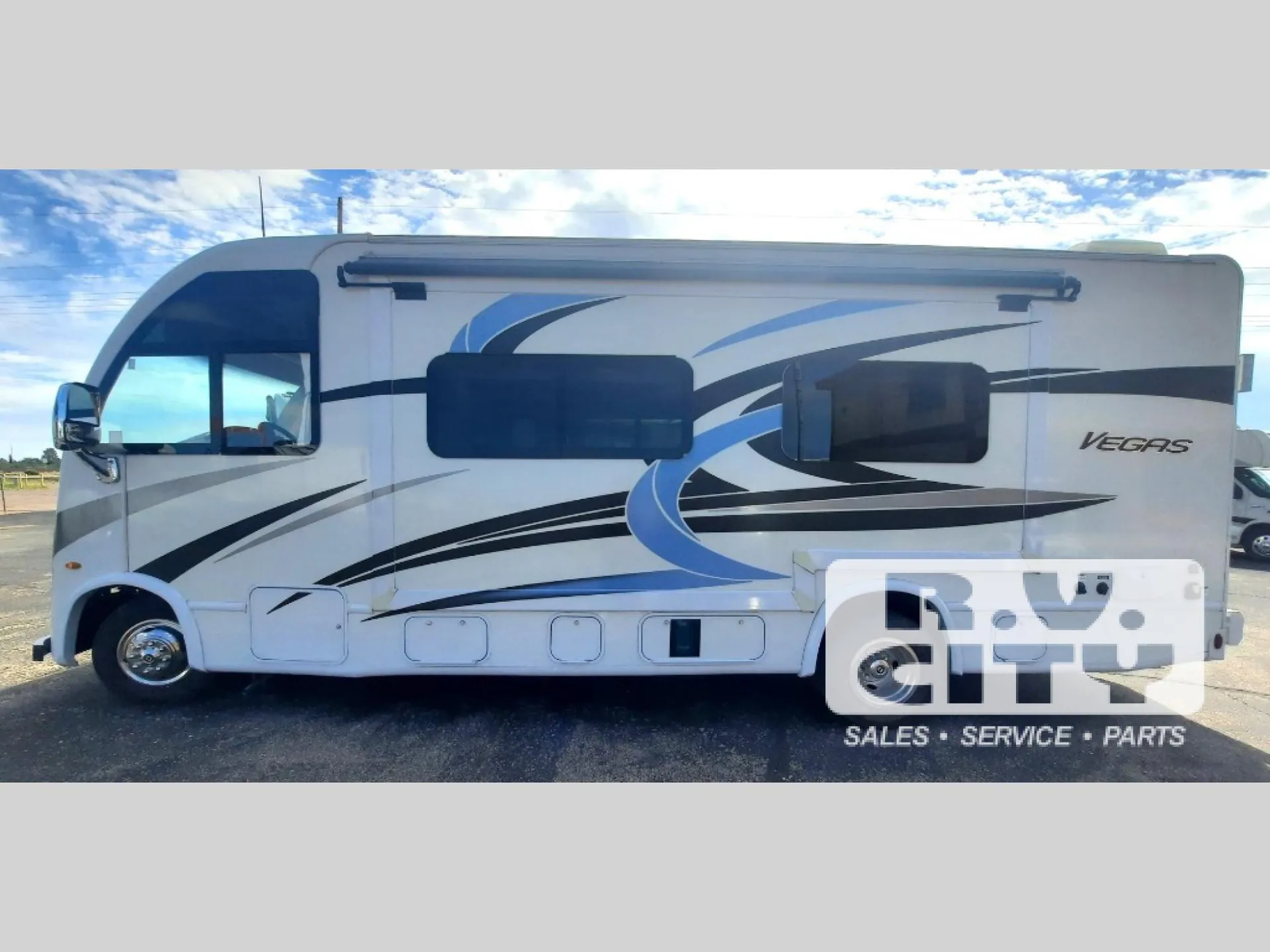 2023 Thor Motor Coach Vegas 24.4 - Photo 3