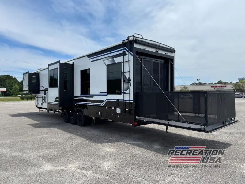 2026 Keystone RV Fuzion New    442 - Photo 2