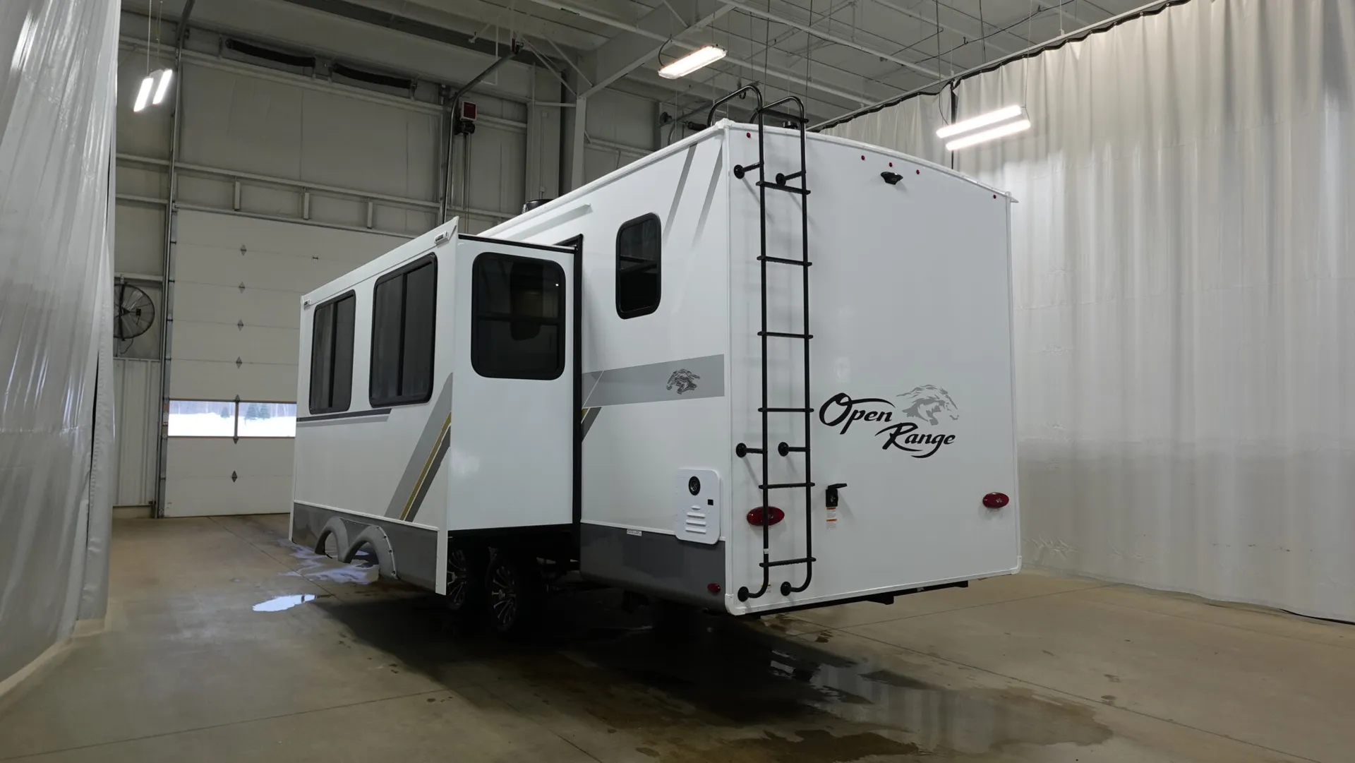2026 Highland Ridge RV Roamer Light Duty 27RBOS - Photo 4