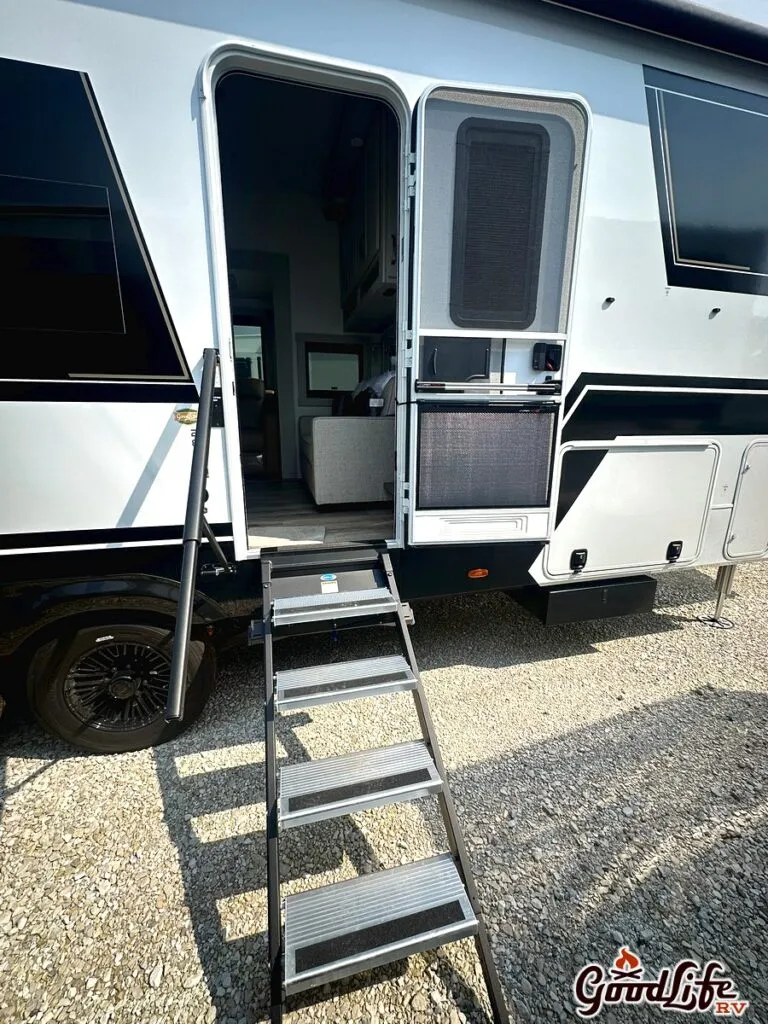 2026 Brinkley Model Z 2810, Photos photo 25