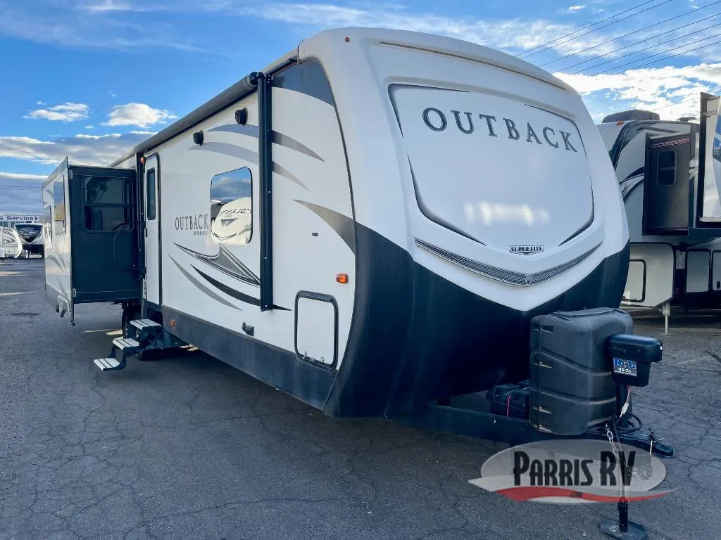2018 Keystone Outback 328RL - Photo 2