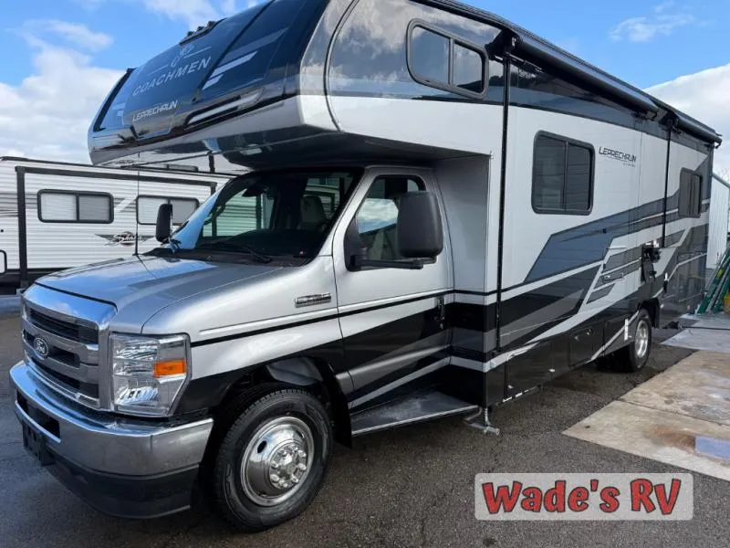2026 Coachmen Leprechaun 260DS - Photo 4