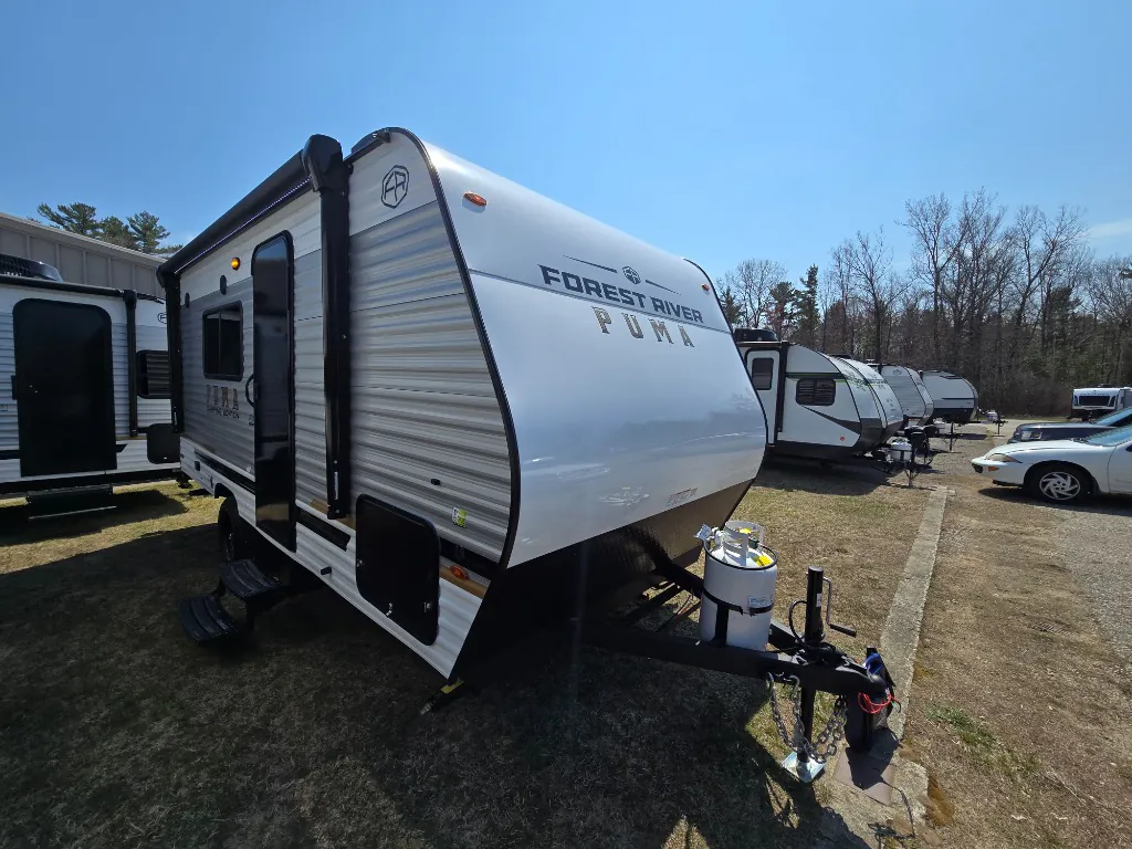 2025 Palomino Puma Camping Edition 16QBCE - Photo 2