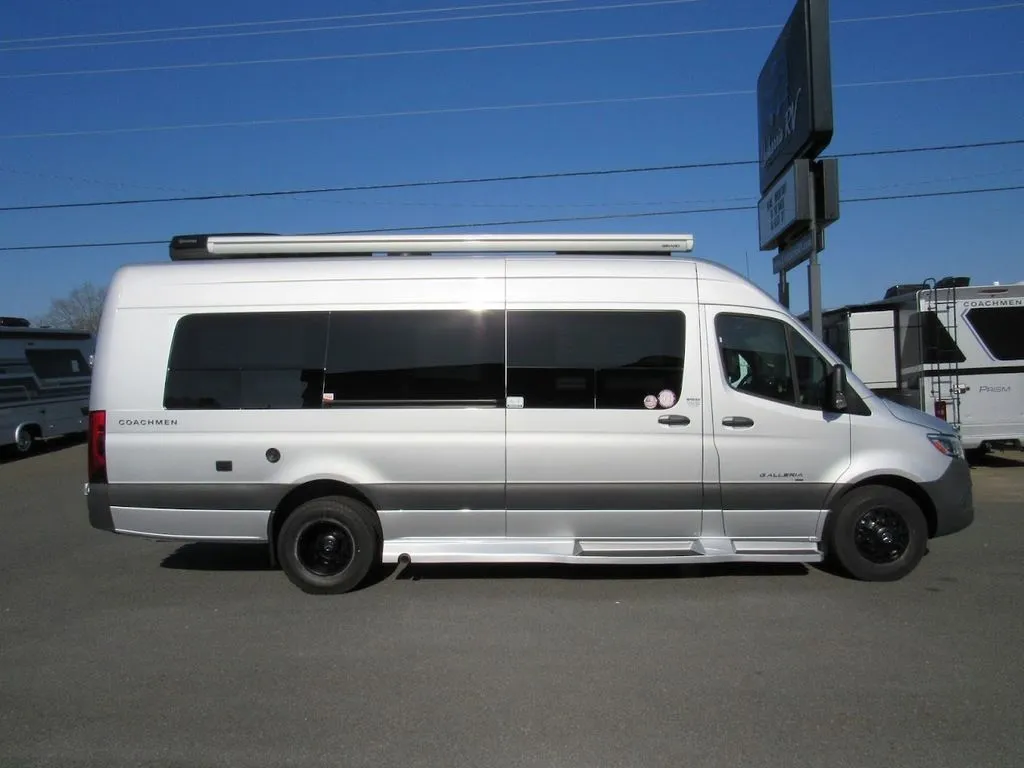 2025 Coachmen Galleria 24FL - Photo 3
