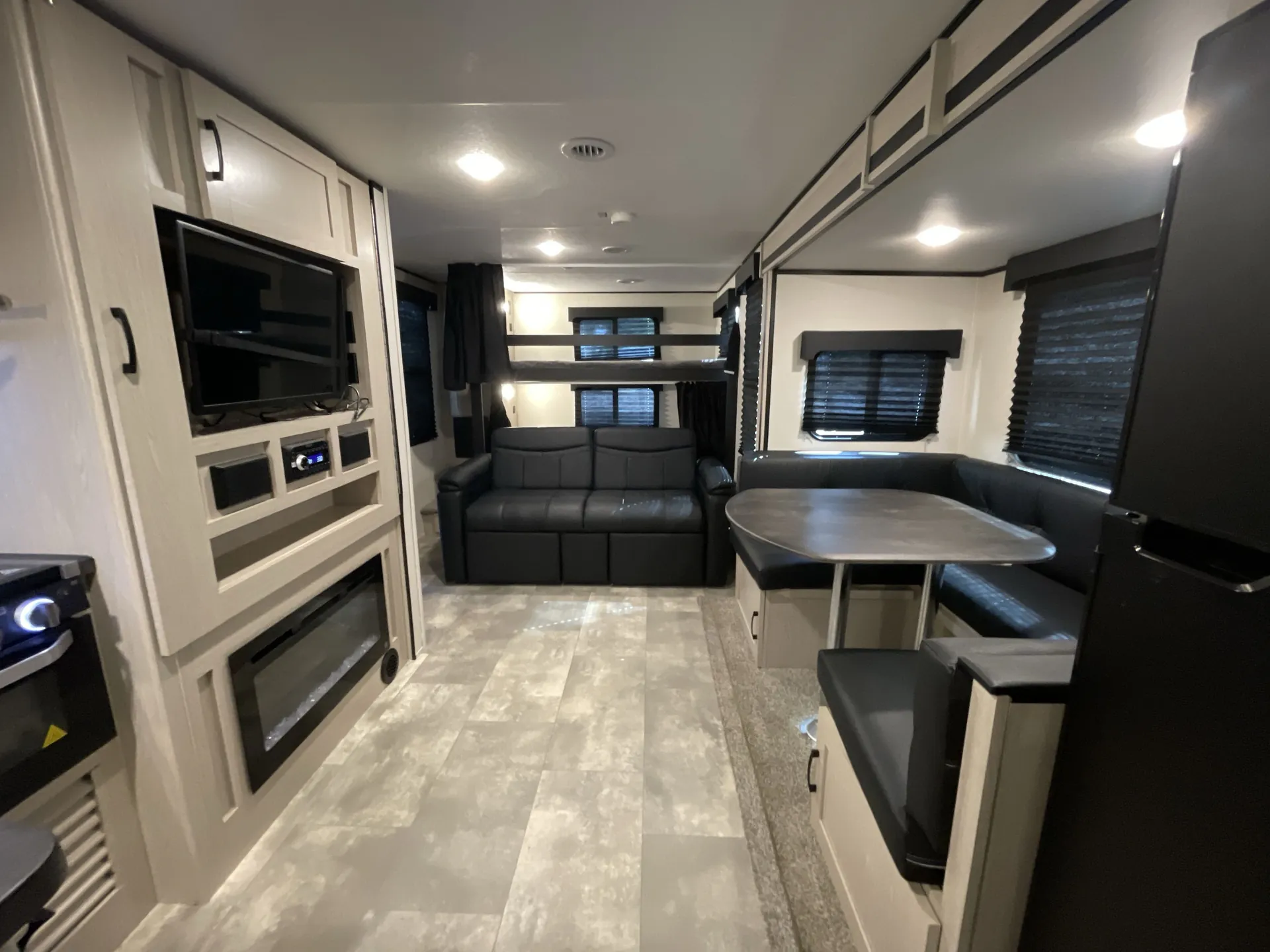 2022 Coachmen Apex Ultra-Lite 266BHS — living area main