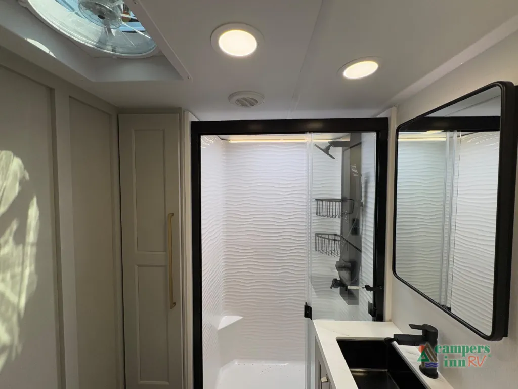 2026 Brinkley Model G 4100, Photos photo 44
