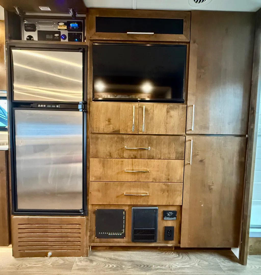 2020 Tiffin Wayfarer 25 RW, Photos photo 13
