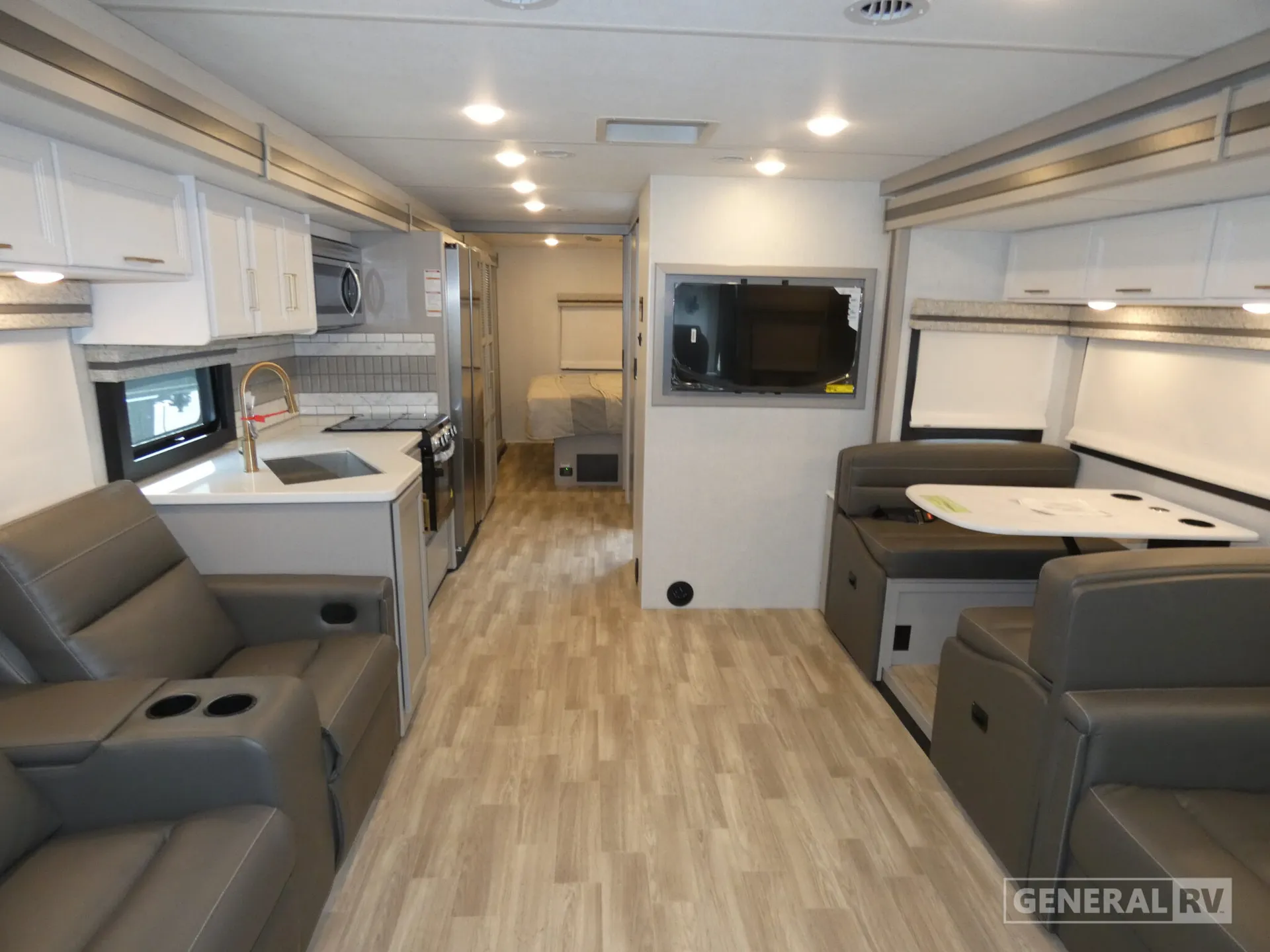 2026 Thor Motor Coach Windsport 35R - Photo 3