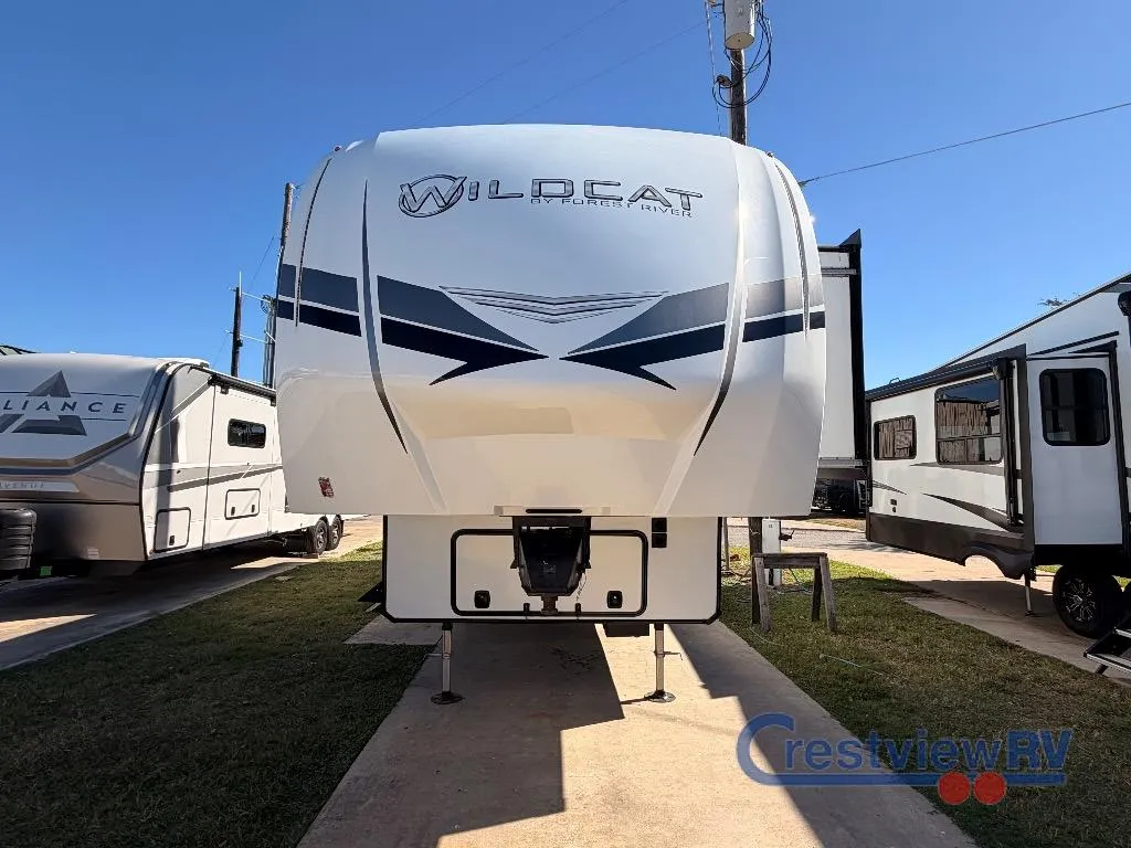 2023 Forest River Wildcat 290RLW - Photo 4